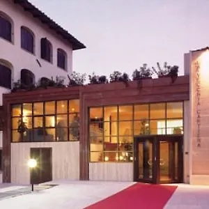 https://la-vecchia-cartiera.it-tuscanyhotel.com